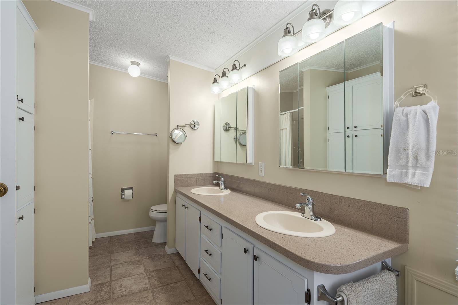 8409 Imperial Circle