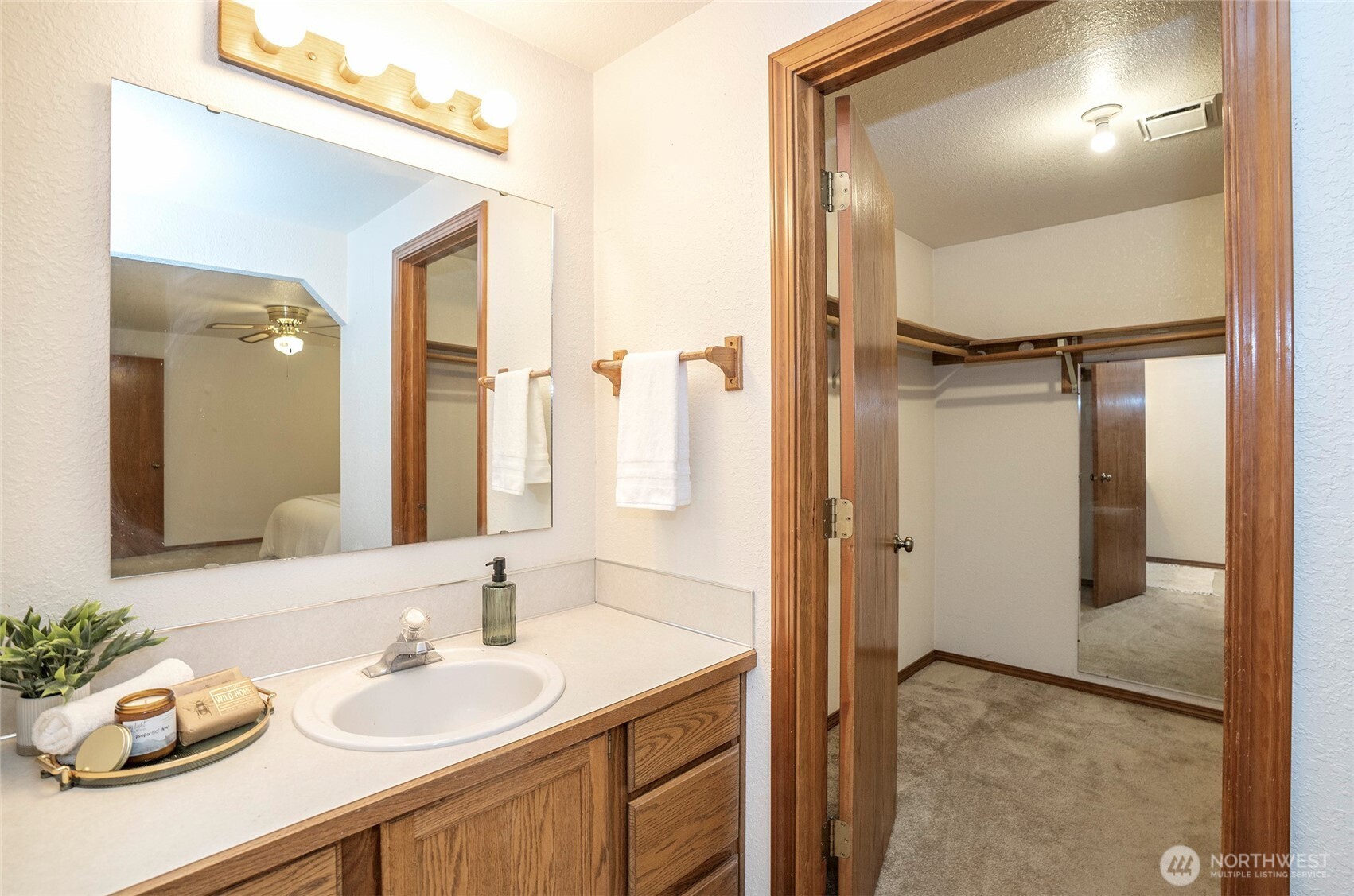 5933 Cotton Drive SE