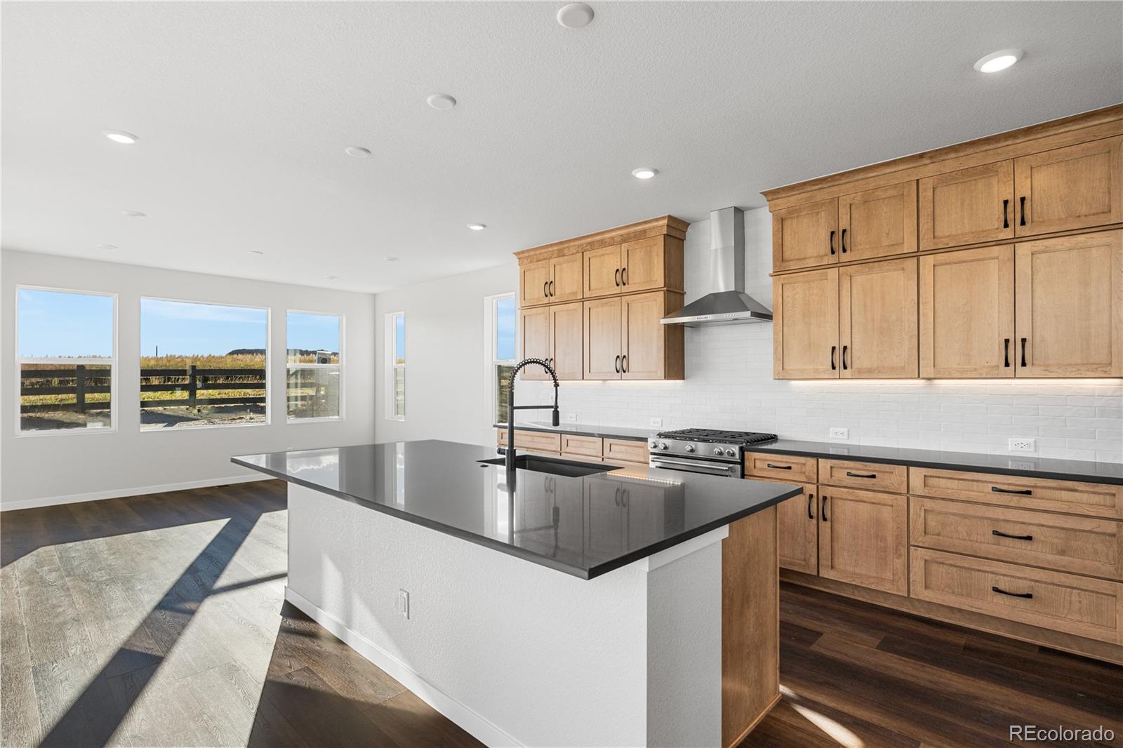 1250 Bridgefield Road