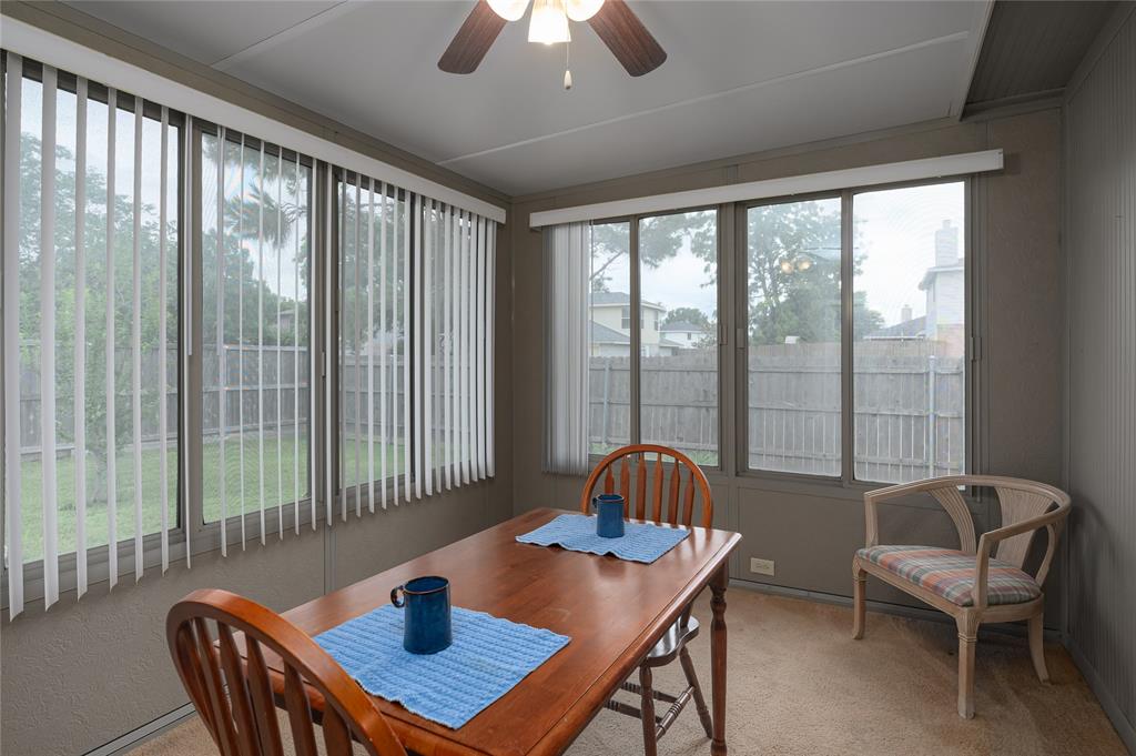 2900 Bluffs Court