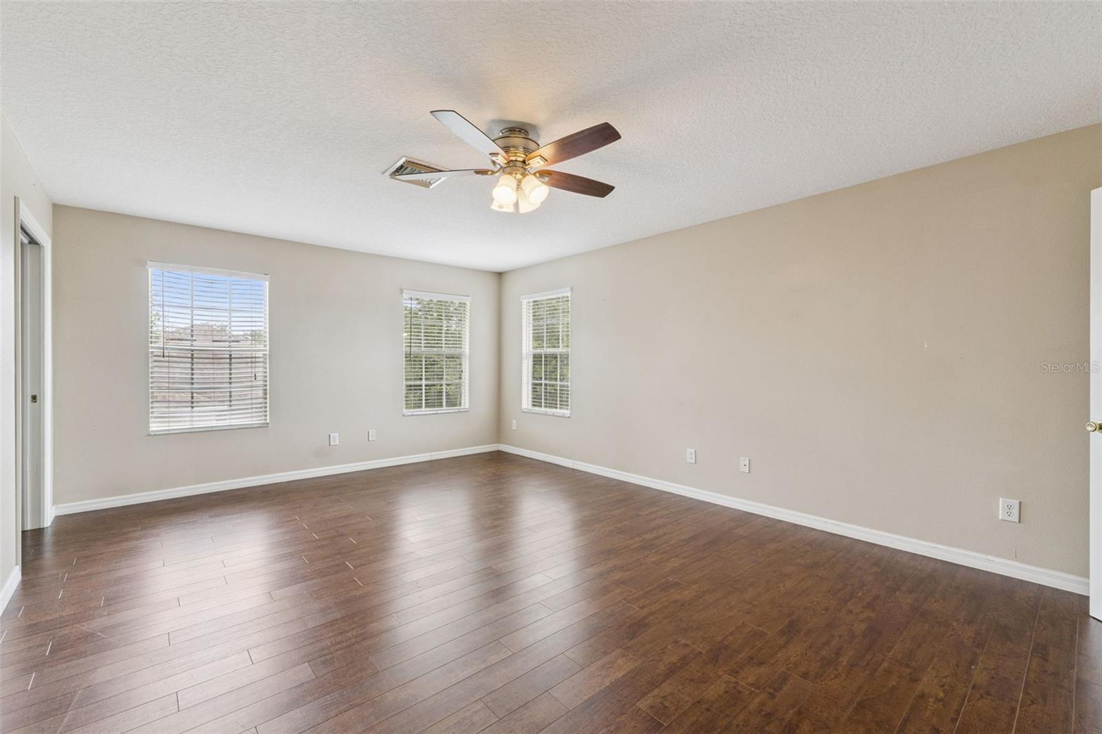 2066 Gloria Oak Court