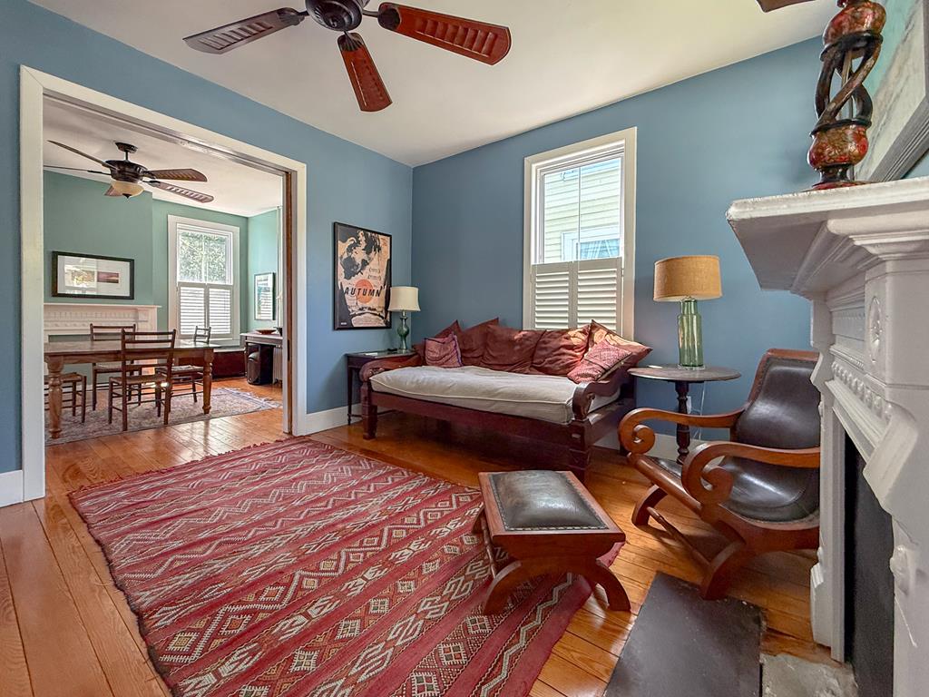 340 Randolph Ave 604