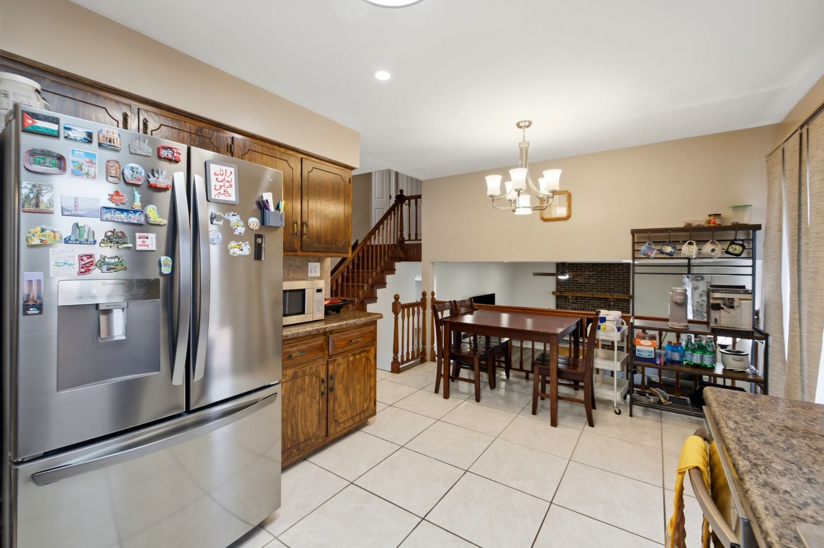 8612 Carriage Lane