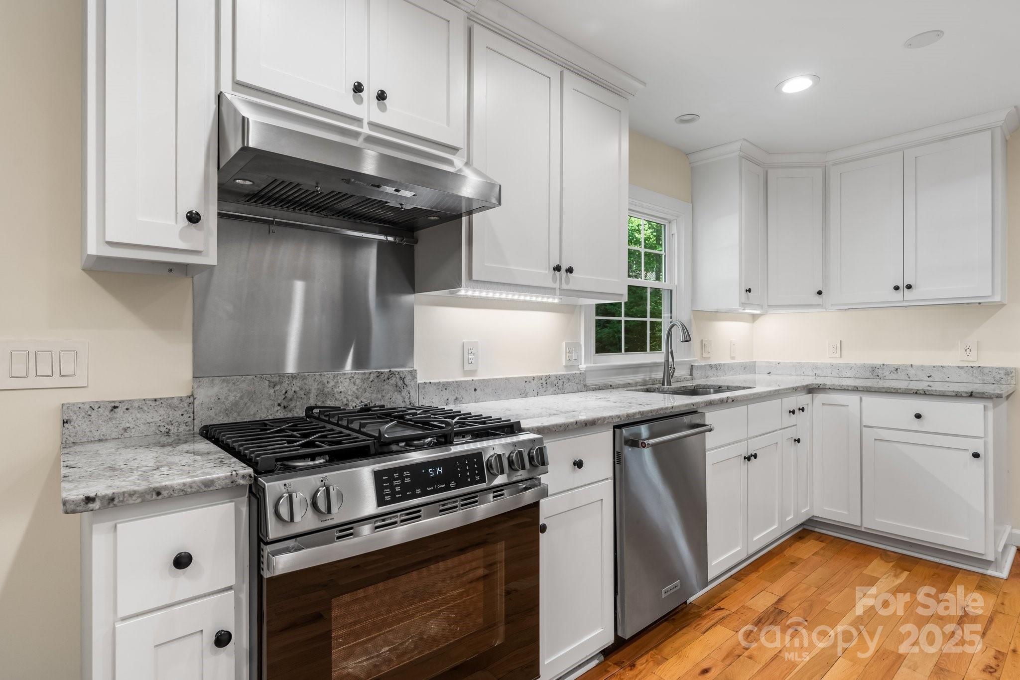 1026 Wellington Court