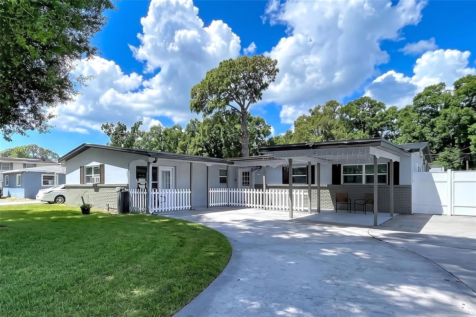 Town ‘N Country Park Gem! Step into a property full of possibilities featuring three separate units, perfect for flexible living or generating multiple streams of income. The main home offers 2 bedrooms and 1 bathroom, the second unit includes 1 bedroom, a kitchen, and 1 bathroom, and the third unit is a private efficiency—ideal for extended family or rental opportunities. This home also includes major updates such as a new roof, a 2023 A/C system, and a 2024 water heater, giving you added peace of mind. Outside, you’ll find a spacious fenced yard perfect for relaxing or entertaining, along with an enclosed porch, a dedicated laundry area, and plenty of parking. Conveniently located near major highways, shopping, dining. this property combines comfort, location, and opportunity. Don’t miss your chance to own a home with so much potential Schedule your private showing today!