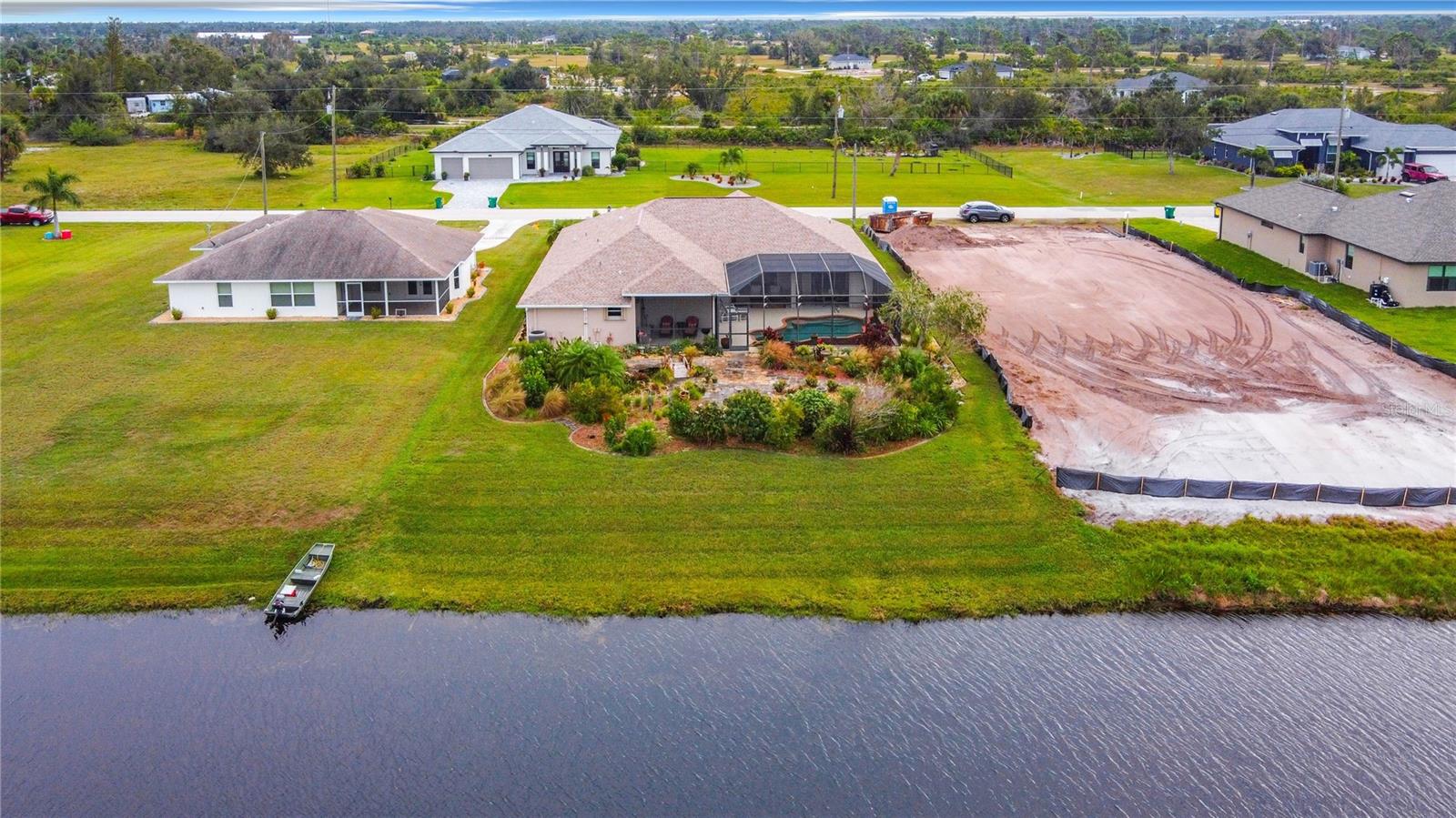 938 Boundary Boulevard