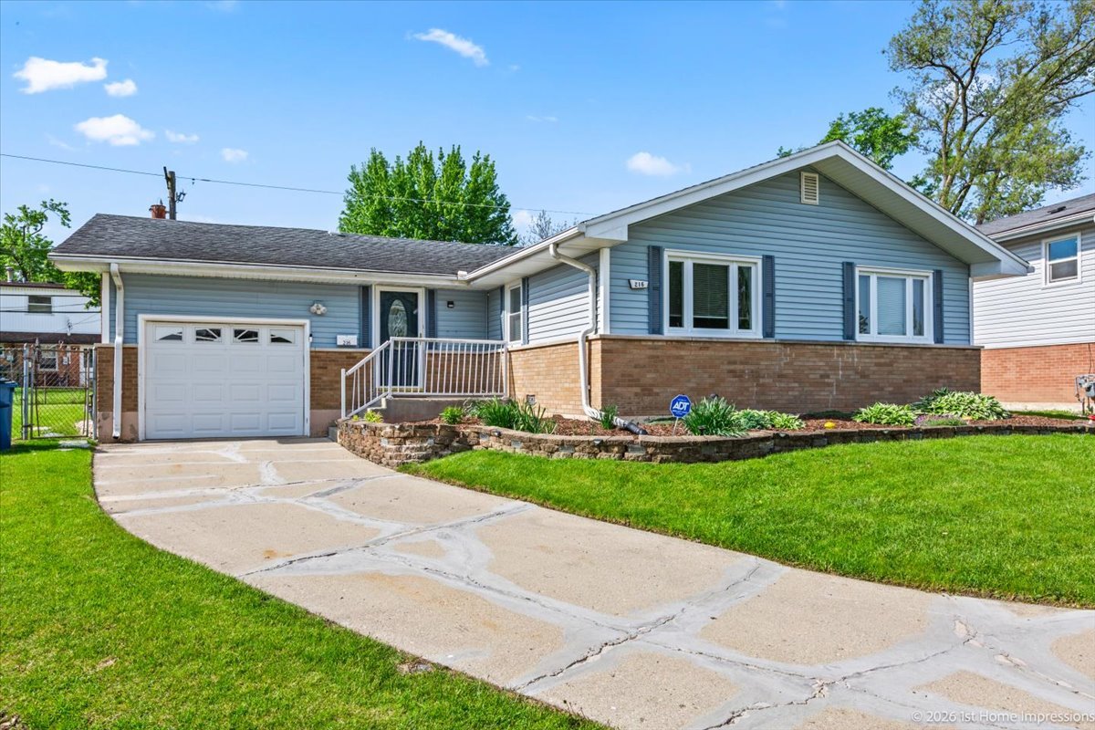 216 Leonard Street