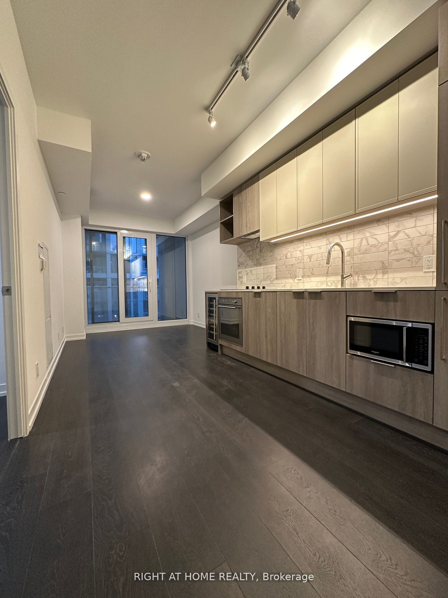2020 Bathurst St 508