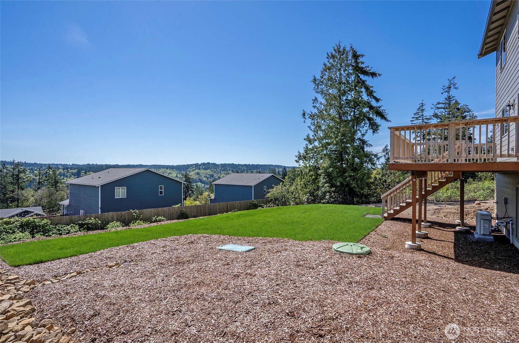 2504 W Echo Bay Drive