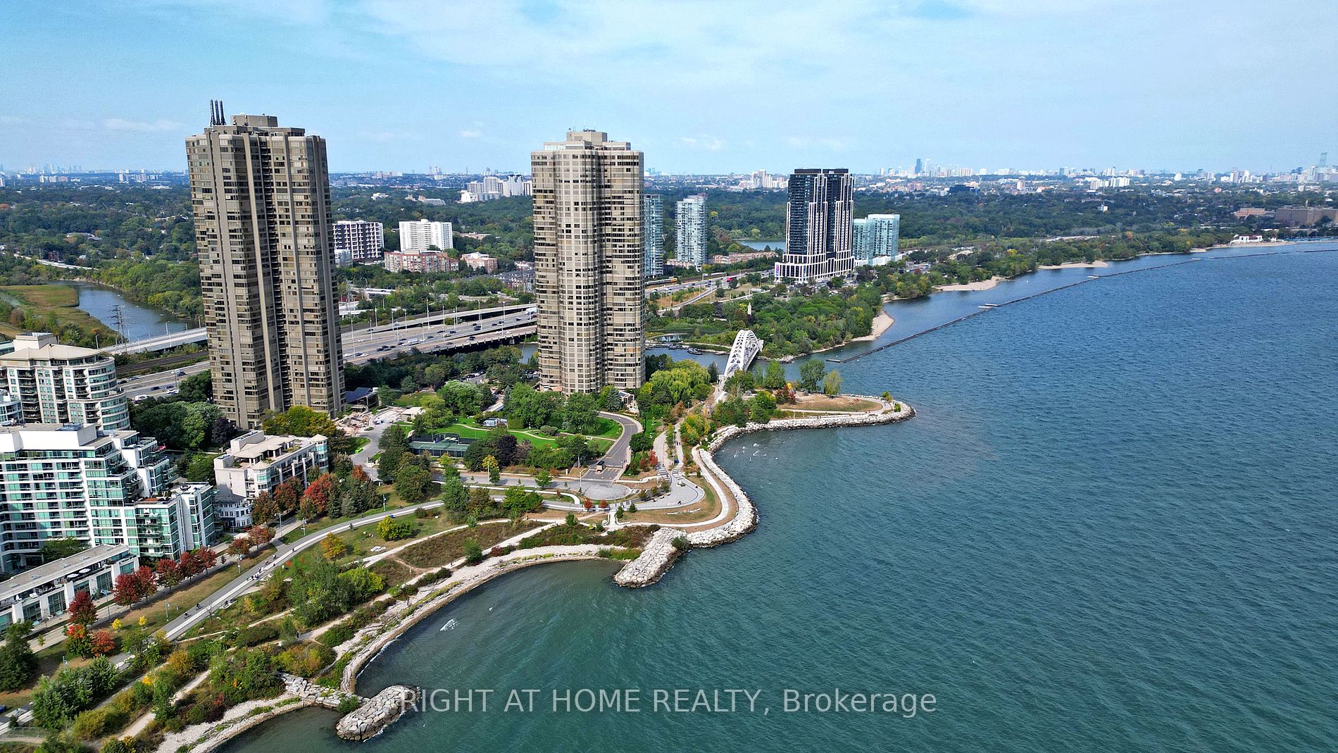 16 Brookers Lane Lph04