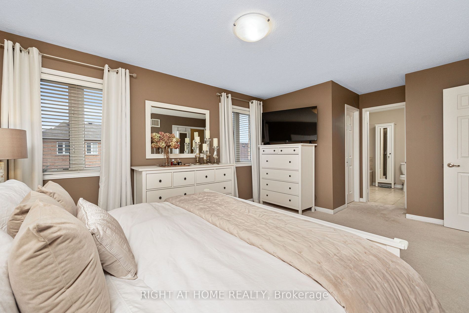 161 Niagara Tr