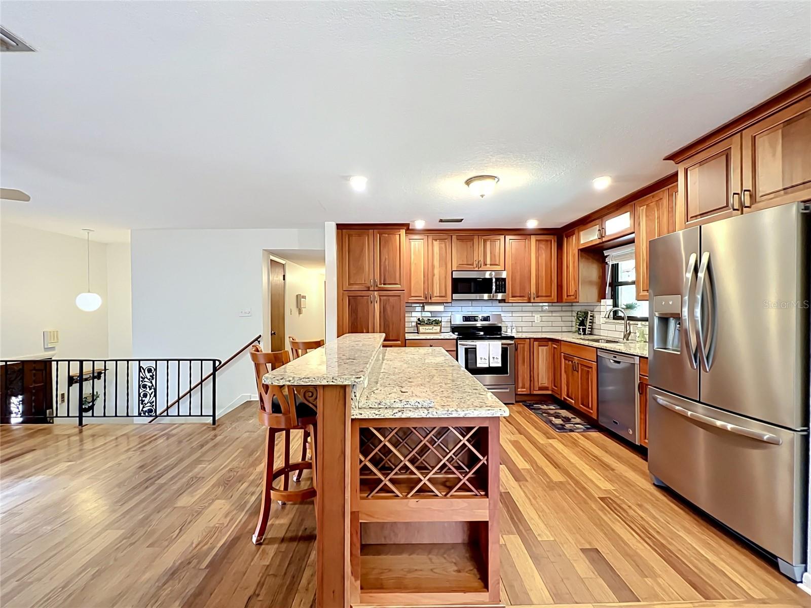 1511 Glastonberry Road