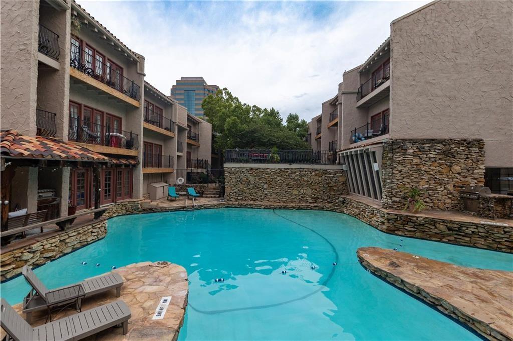 1111 W 46th Street 27