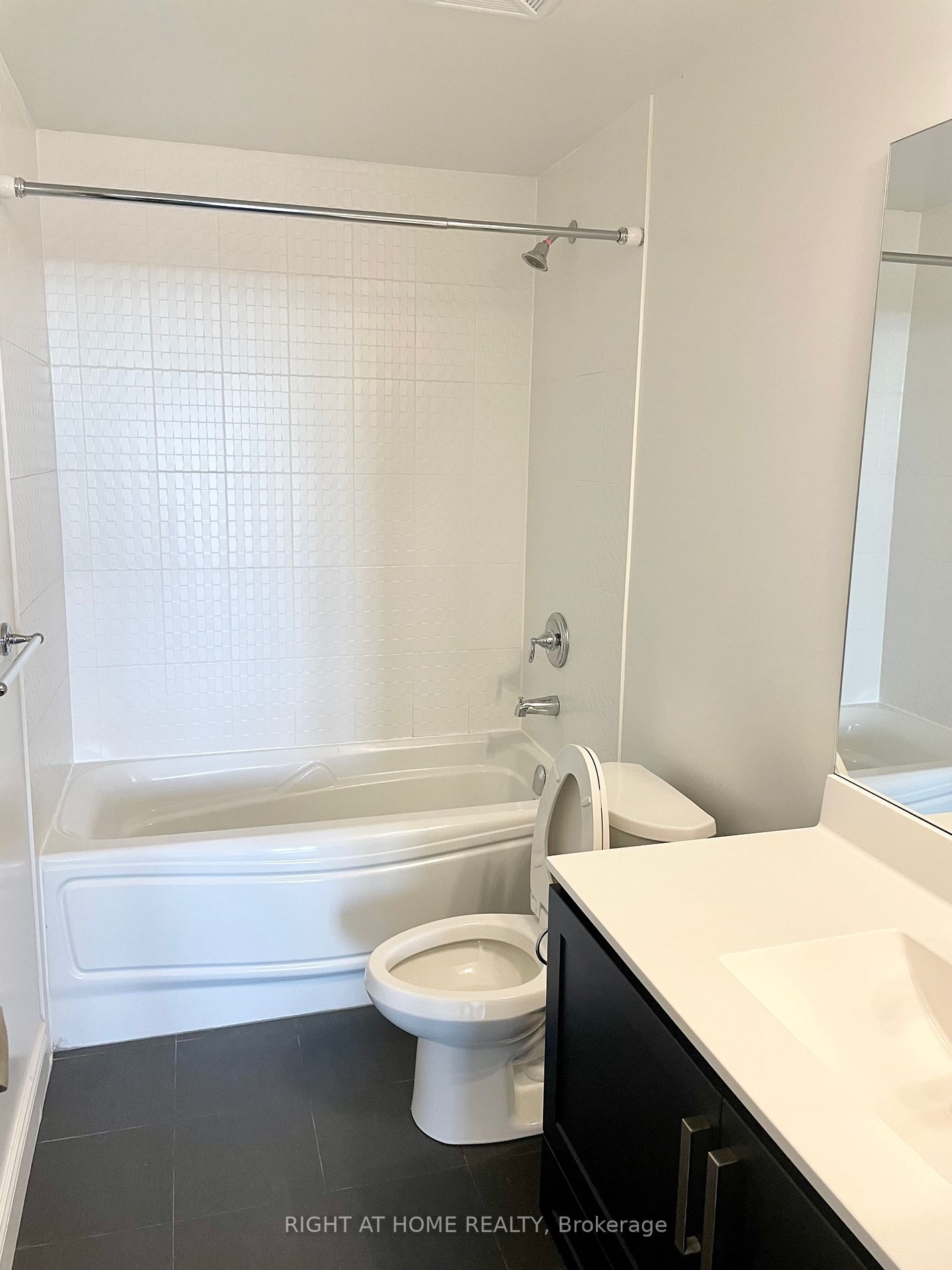 38 Cedarland Dr 612