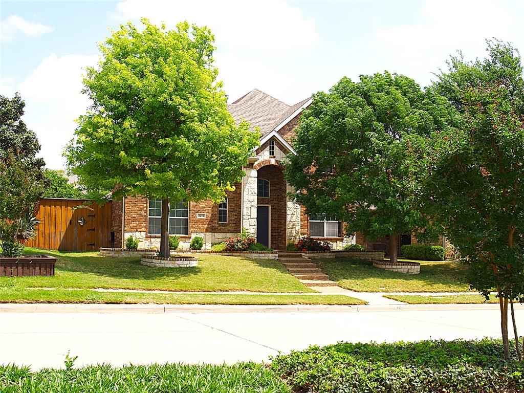 2272 Fox Ridge, Trail Frisco, TX