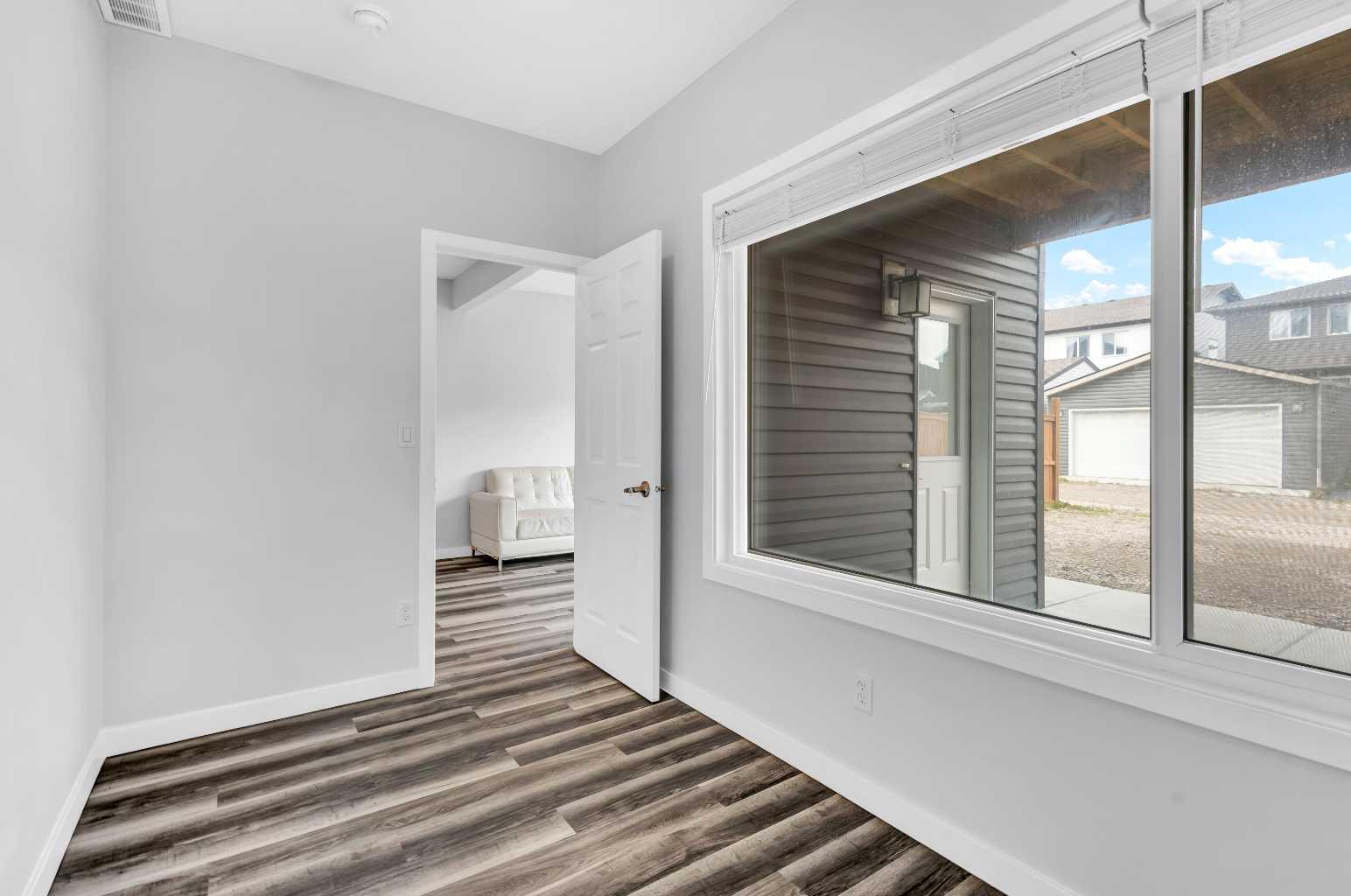 89 Howse Common NE