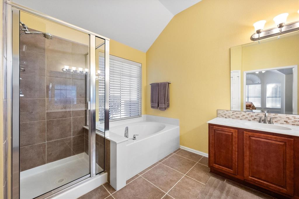 1805 Rim Rock Trail