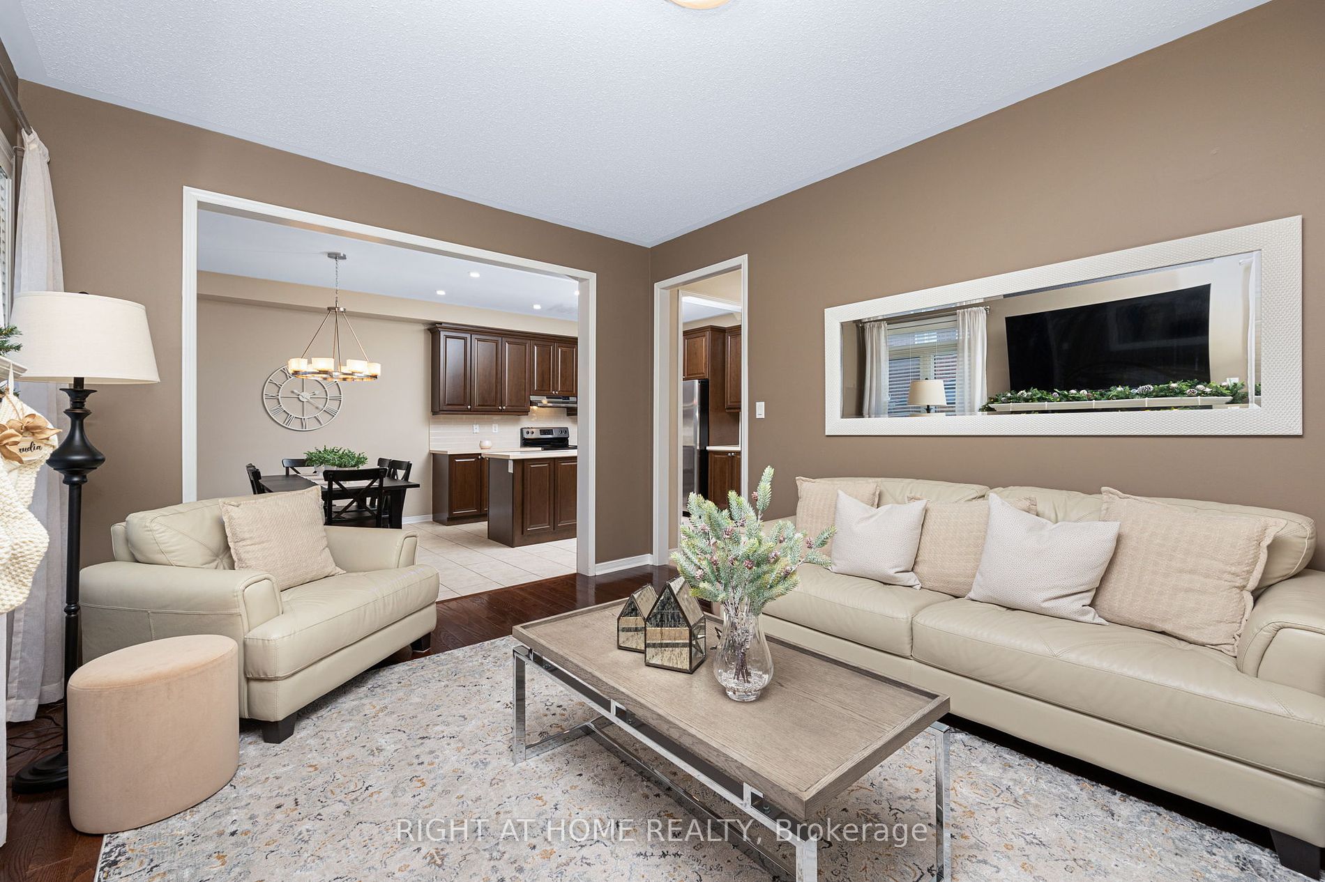161 Niagara Tr