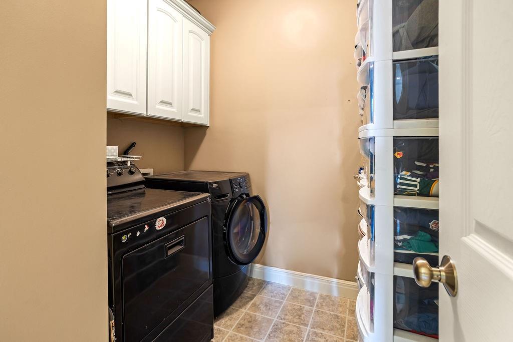 9709 N Farley Avenue