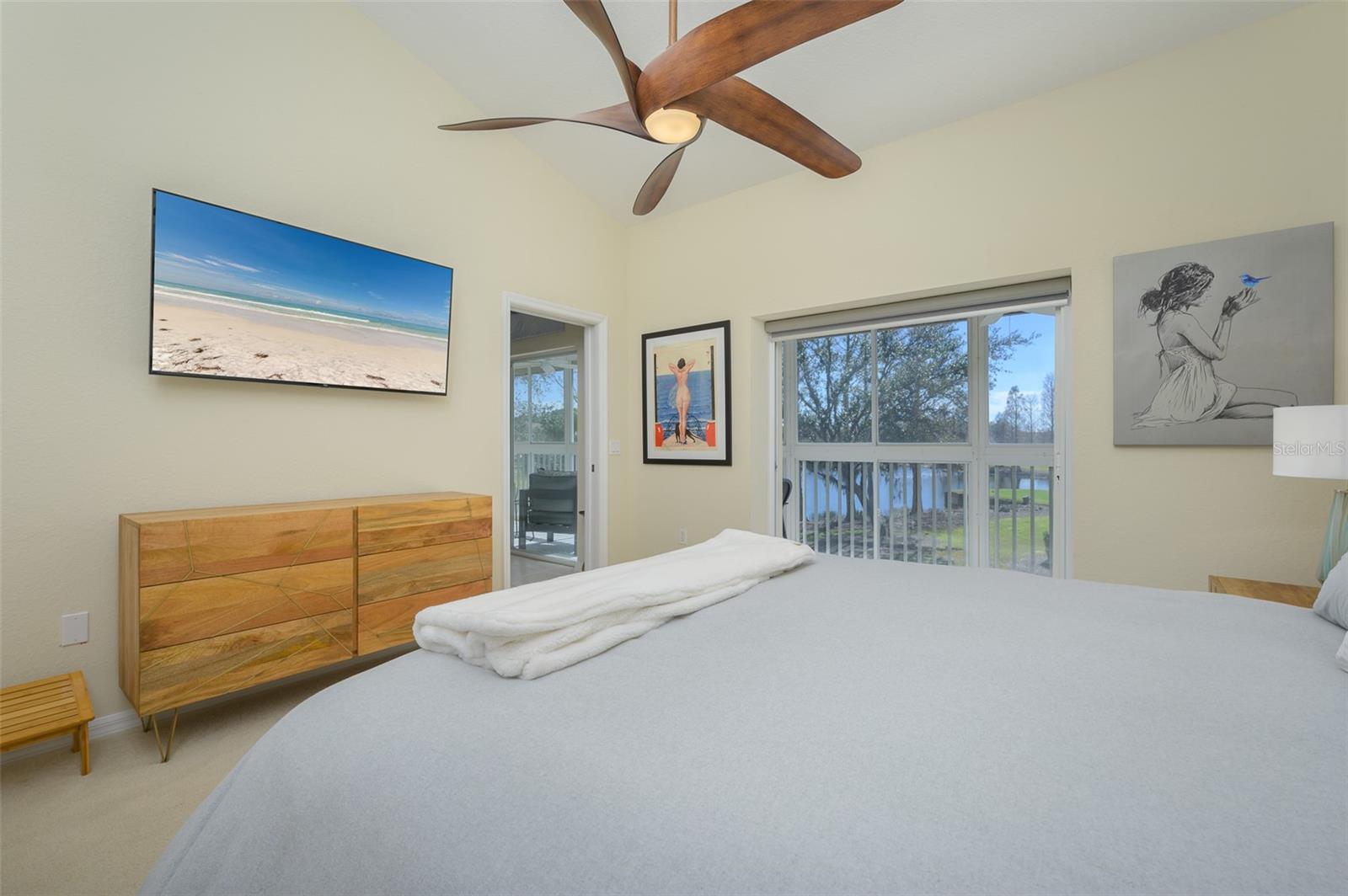 6748 Fairview Terrace 4-202