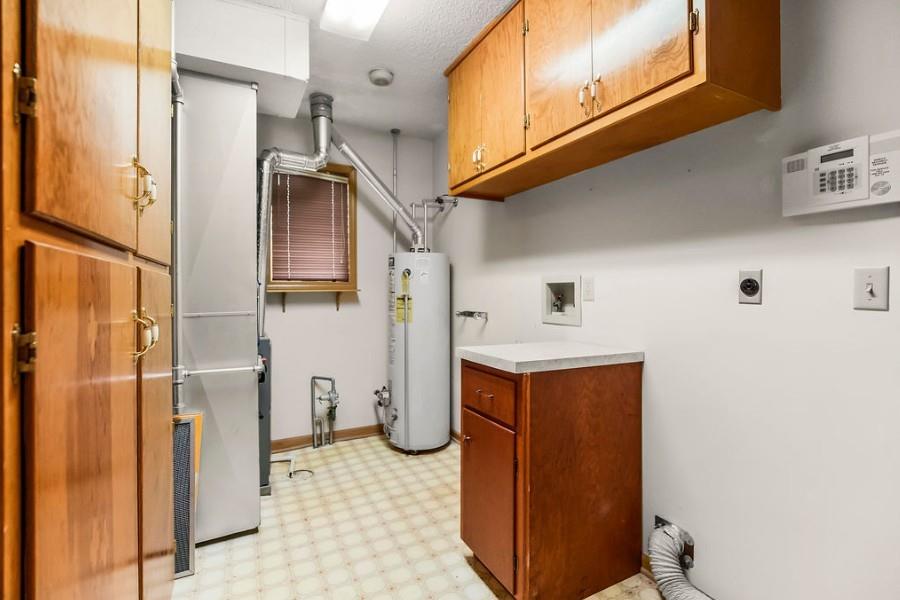 6612 NW Revere Drive