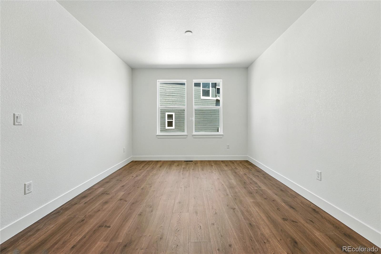 5629 Farrier Point