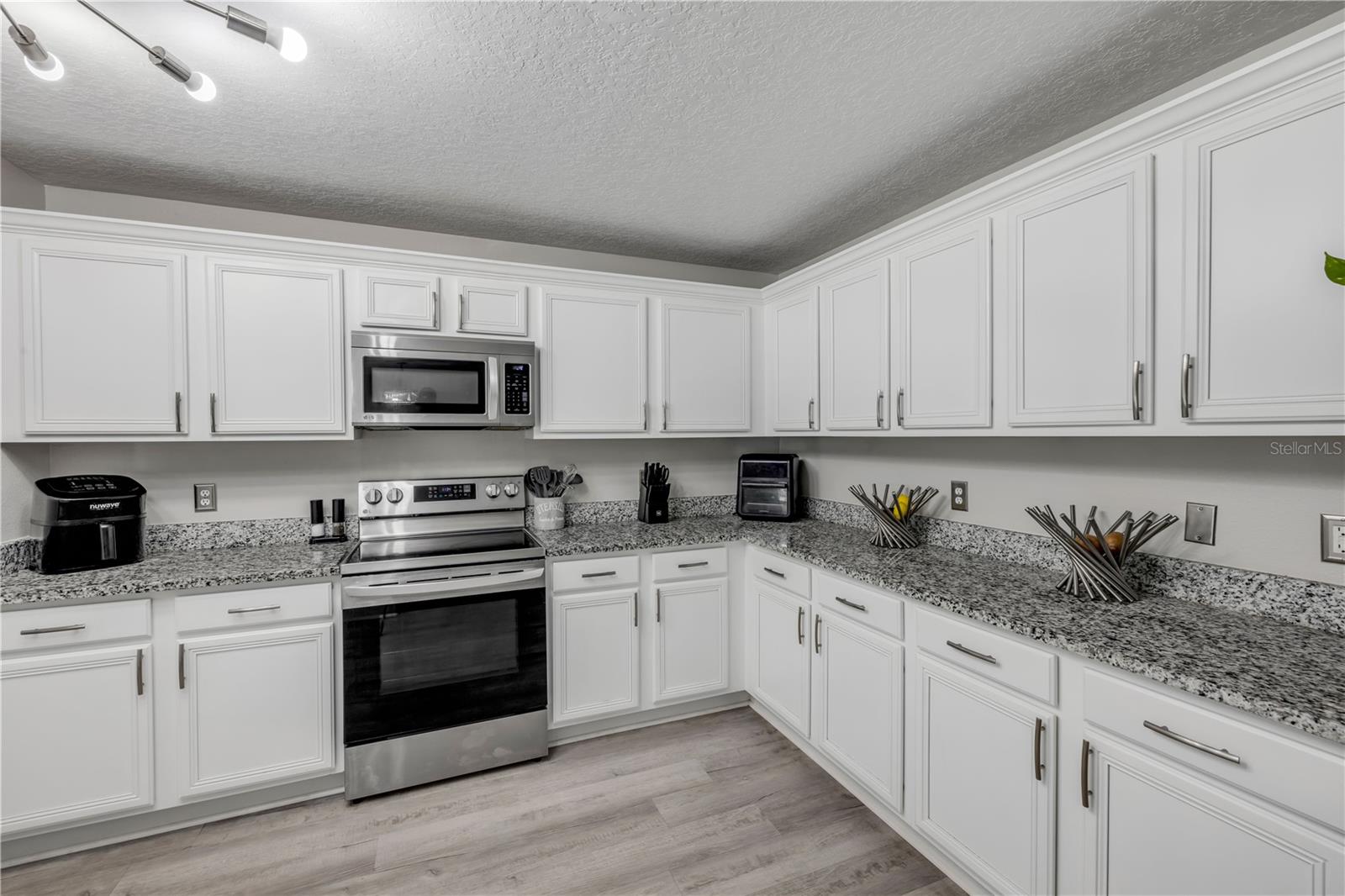 Property View 19