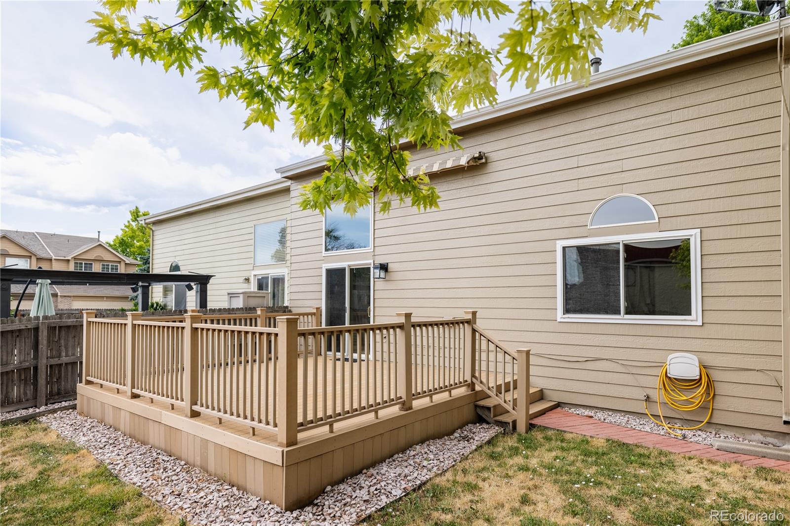 323 W 114th Way