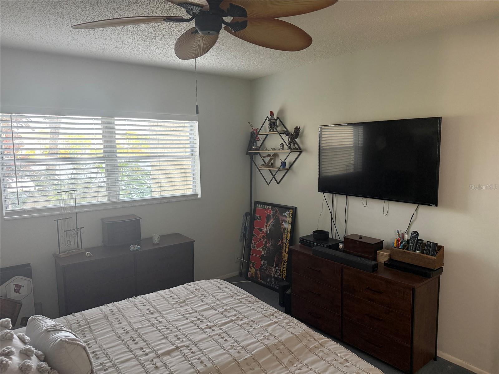 11485 Oakhurst Road 1100-1
