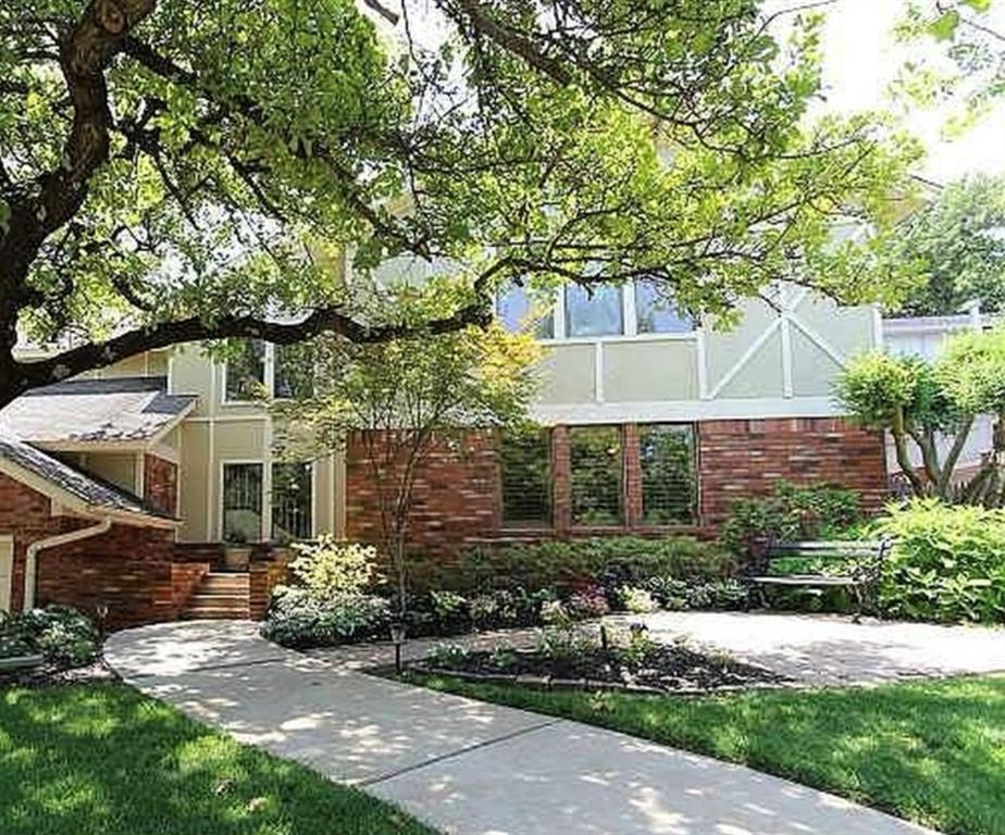 Check out this spacious 5-bedroom, 3.5-bath home!!! With plenty of room for everyone, this home is perfect for family living or hosting guests. The kitchen features beautiful granite countertops and lots of space to cook and gather. You’ll love the comfortable layout with multiple living areas, bright natural light, and a private primary suite. With 5 bedrooms total, there’s space for an office, playroom, or whatever fits your lifestyle. Conveniently located near shopping, dining, and easy highway access, this home has the space, style, and location you’ve been looking for. Come see it today!