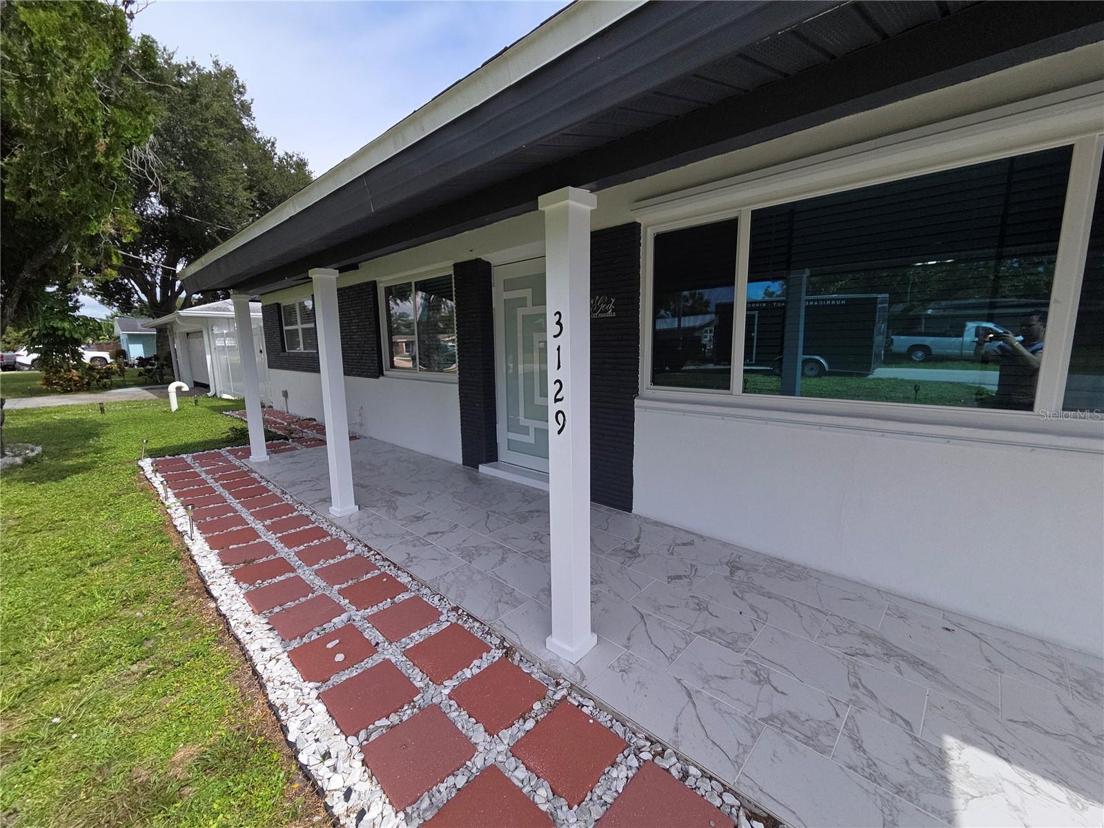 3129 Baldwin Avenue