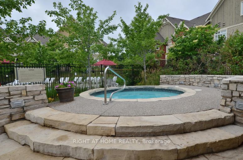 130 Fairway Crt 236