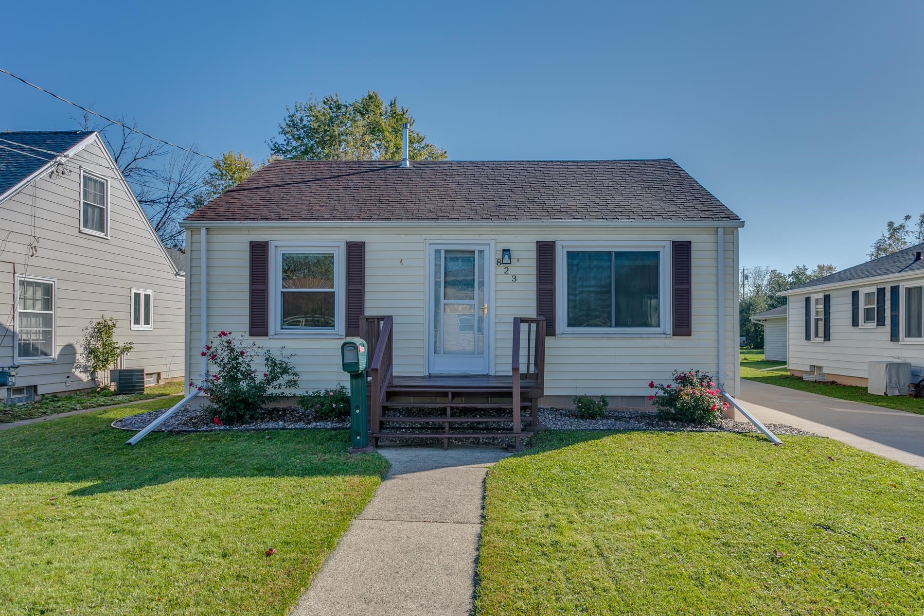 823 Martin Street