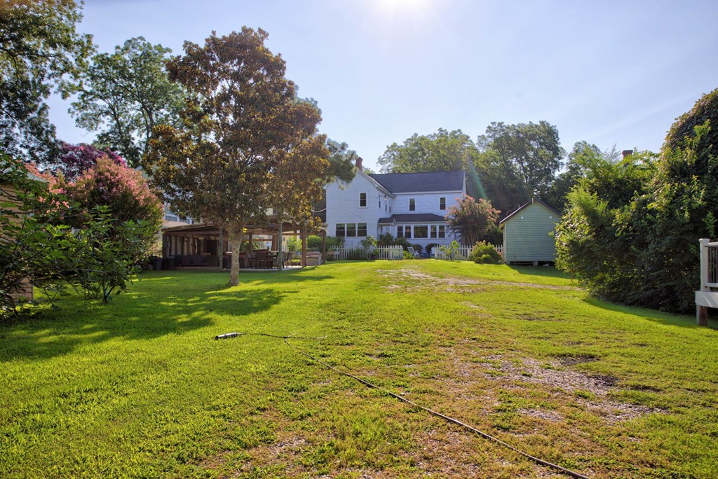 16366 Courthouse Rd A