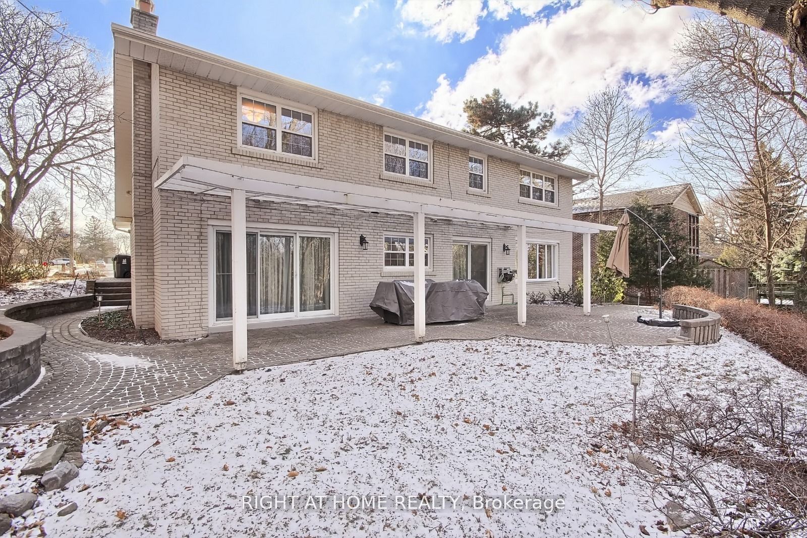 12 George Henry Blvd