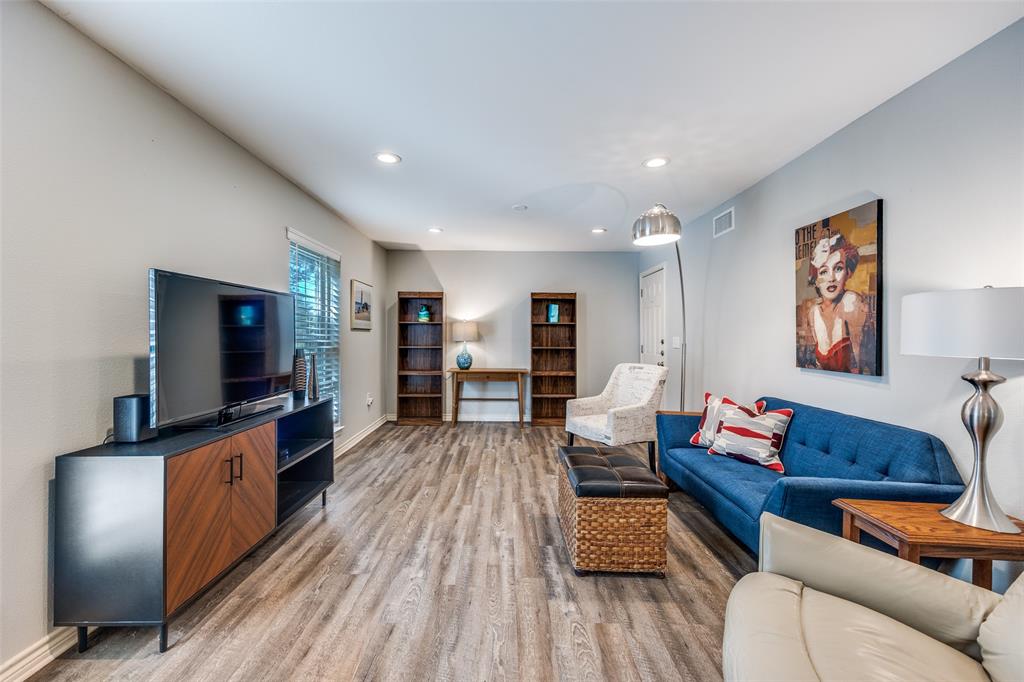 5326 Fleetwood Oaks Avenue 147