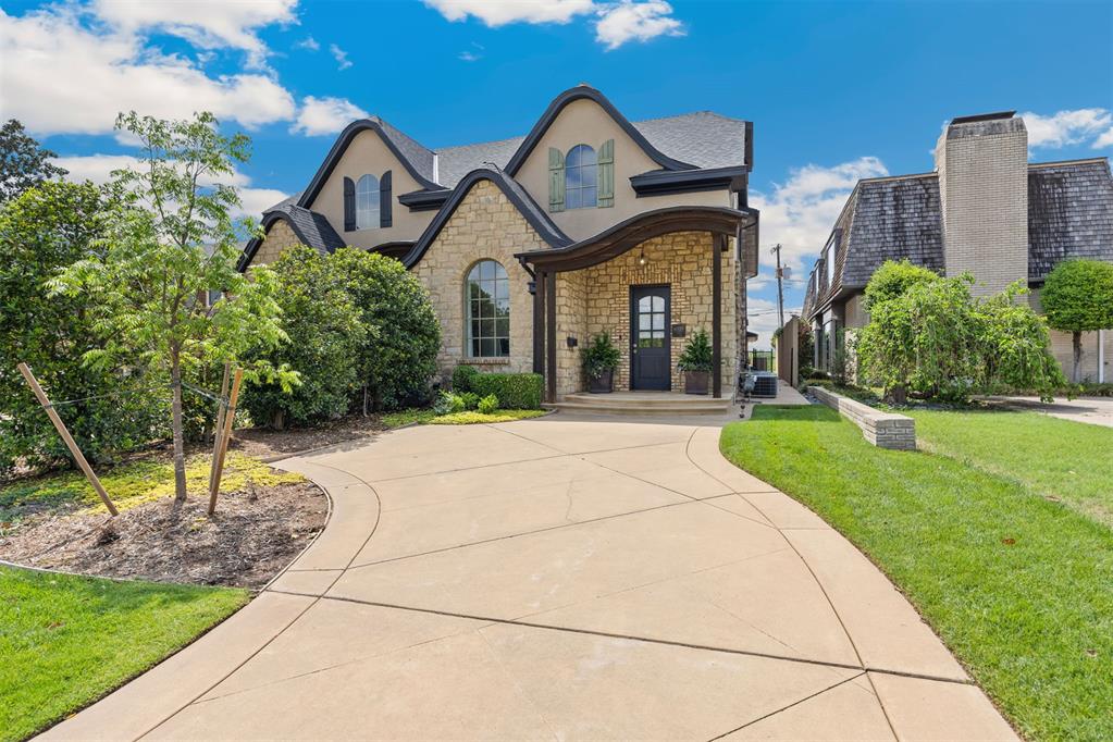 Welcome to easy living on Avondale Drive. This stunning condo, built in 2010, offers a spectacular living experience. The main level features beautiful hardwood floors, a bright home office off the entry with exceptional natural light, tall ceilings, and a stunning kitchen complete with a dining area and bar. The primary suite is also located on the main level and includes a spa-like bathroom and a walk-in closet. Upstairs, you will find a second primary bedroom with an elevated bathroom and walk-in closet, as well as a third bedroom with a dedicated bathroom. The home offers incredible storage throughout. The location is highly walkable, with easy access to Starbucks, Trader Joe’s, and local shopping, or you can enjoy a peaceful walk down Grand Boulevard.