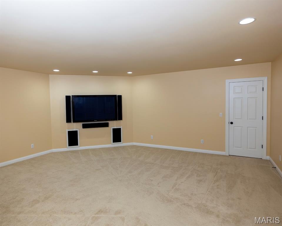 171 Rolling Meadows