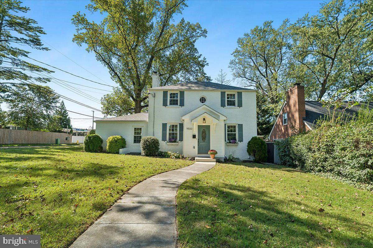 9500 Woodland Drive