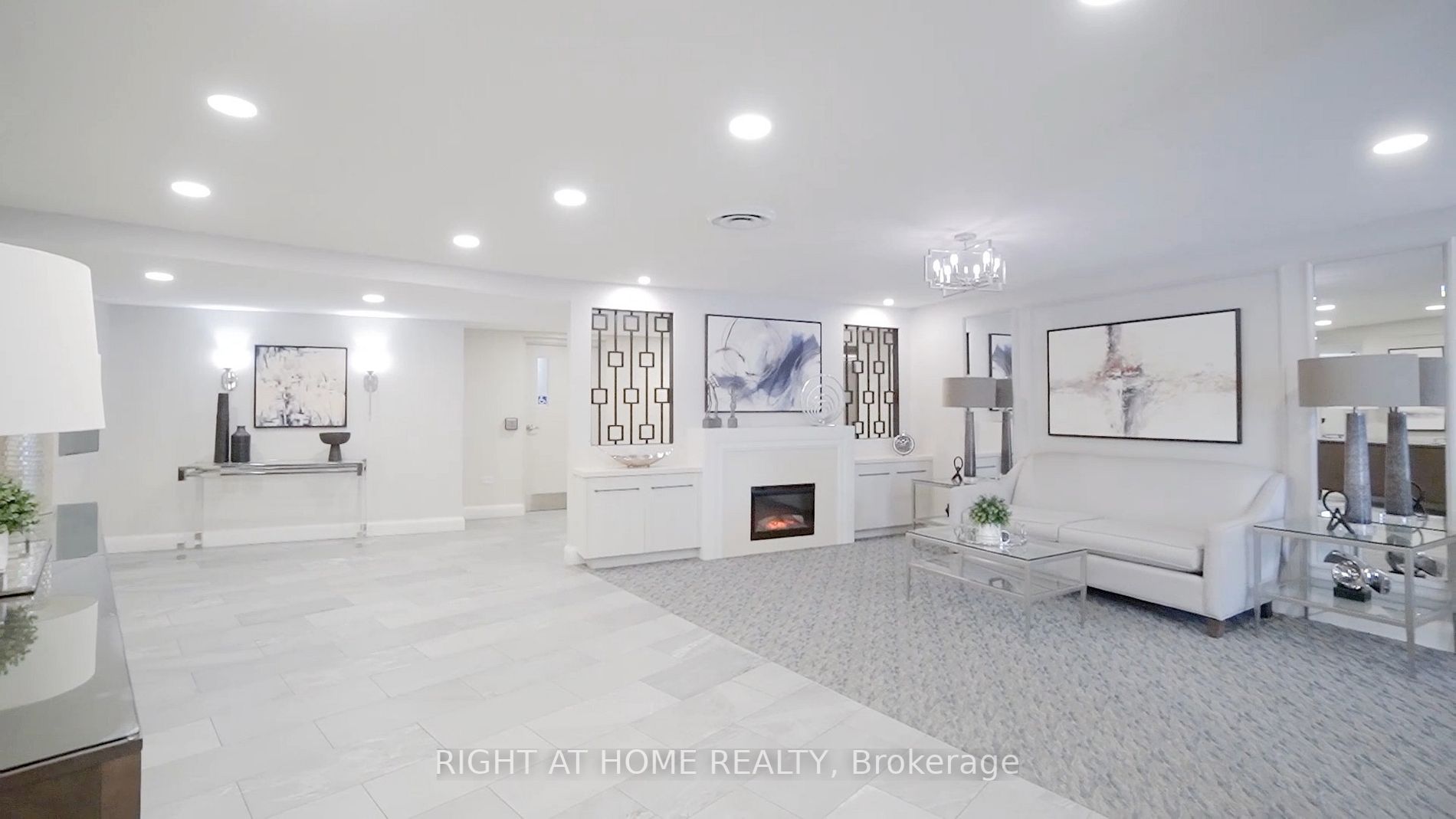 1230 Marlborough Crt 208