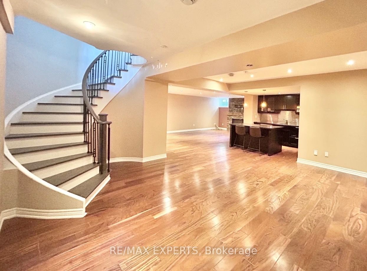 74 Colonel Bertram Rd