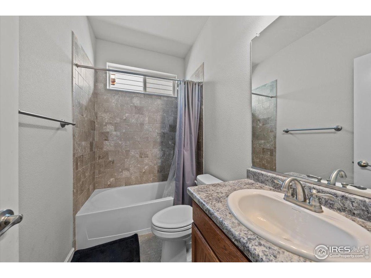 513 Grand Market Ave