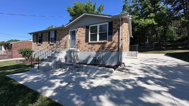 222 Ash Dr — sold June 1, 2026
