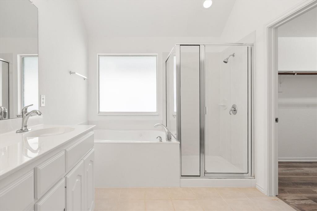 2724 Forest Lake Drive