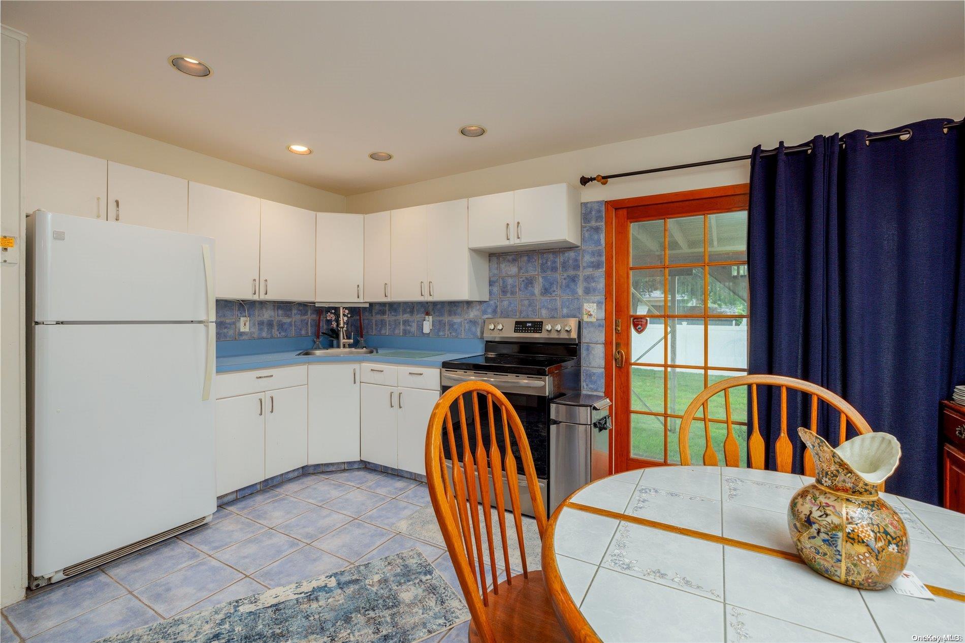 347 N Virginia Avenue