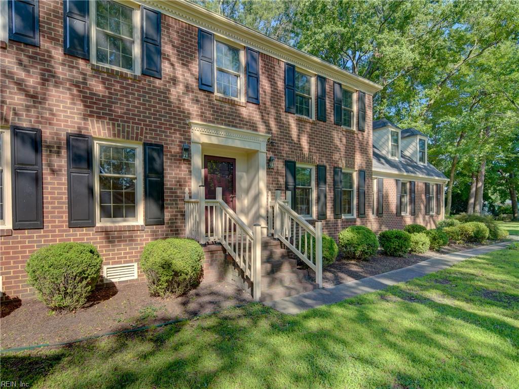 3017 Lord Bradford Court