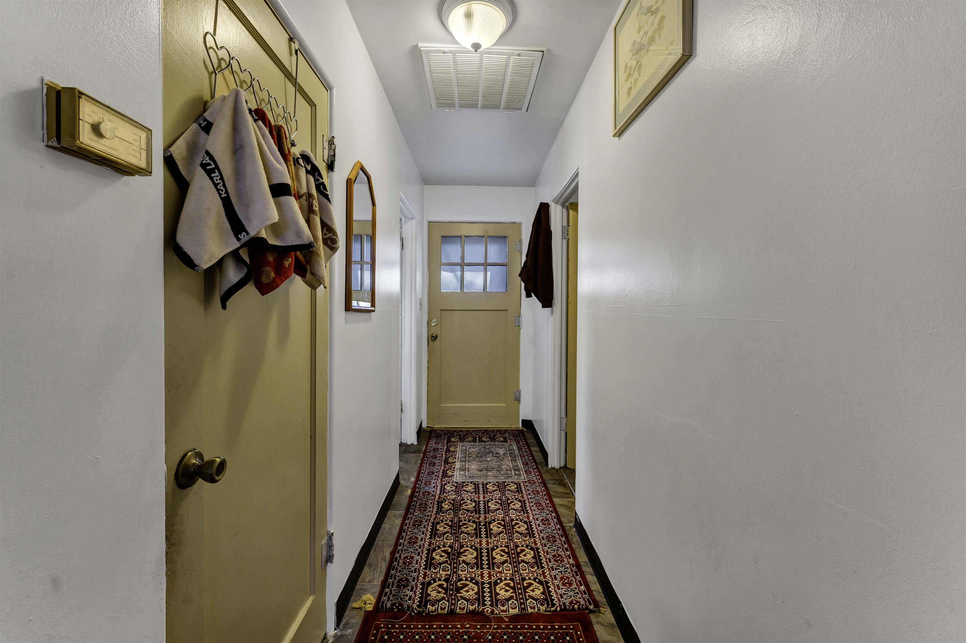 20 E Liberty Ave