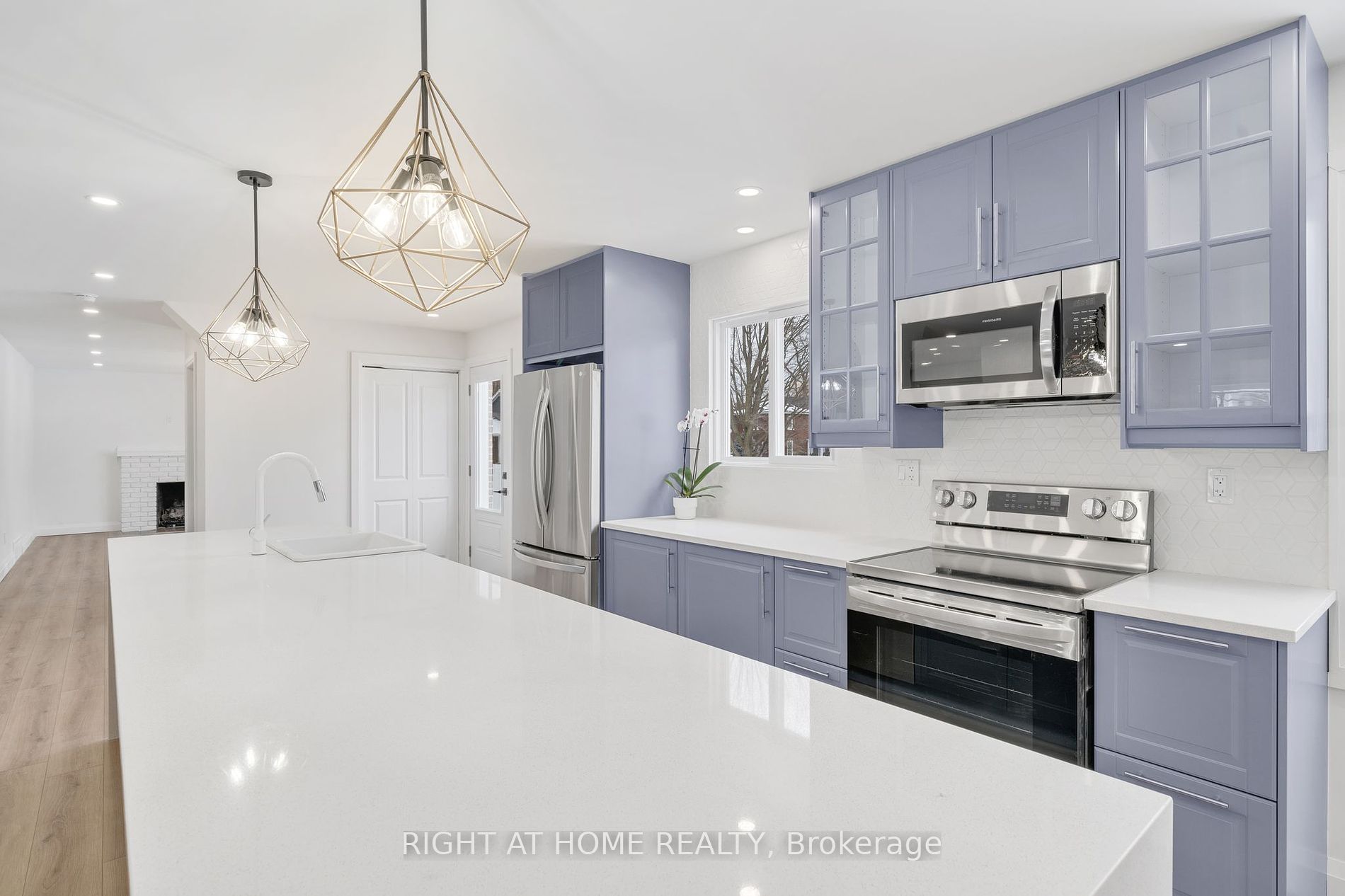 192 Waldoncroft Cres