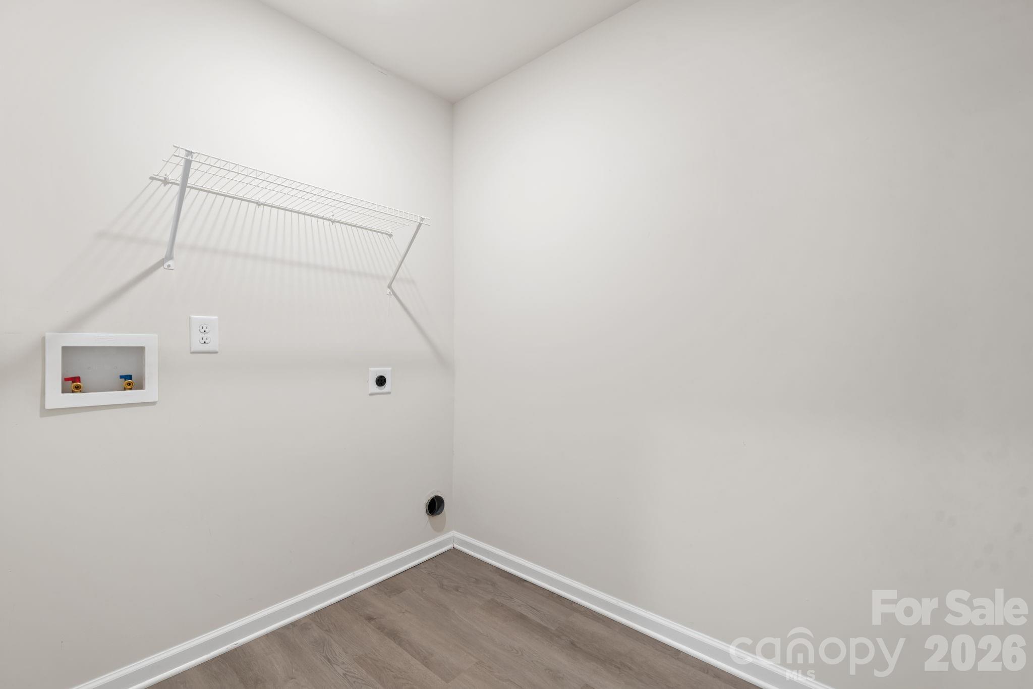 1262 Reid Court