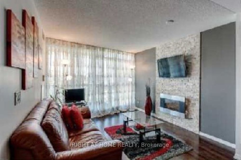 209 Fort York Blvd 1161